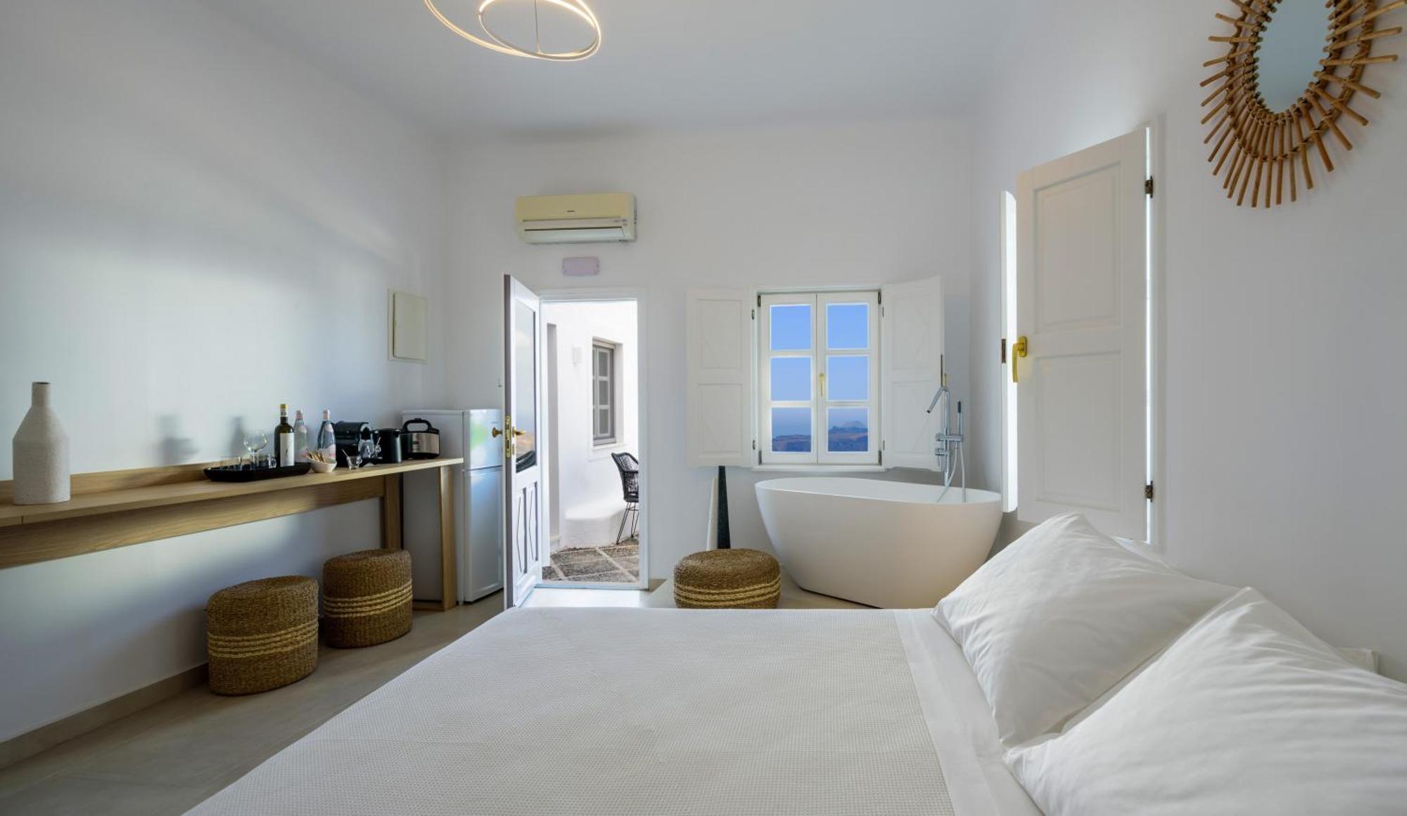 Anemos Family Suites Fira  Exterior photo